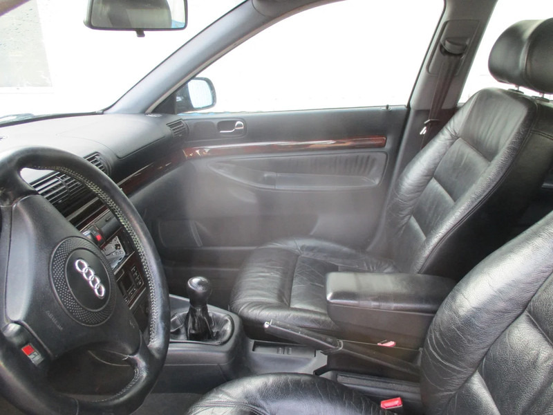 Voiture Audi A4 Avant 1.9 tdi , S-Line , Manual , Airco , EXPORT: photos 13