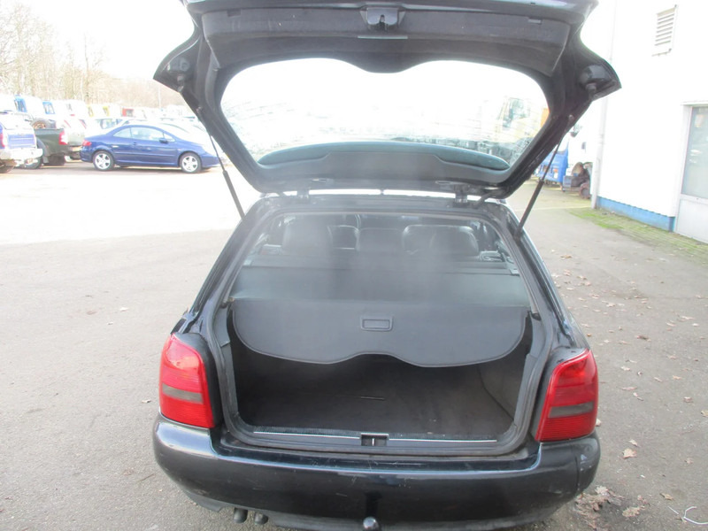 Voiture Audi A4 Avant 1.9 tdi , S-Line , Manual , Airco , EXPORT: photos 9