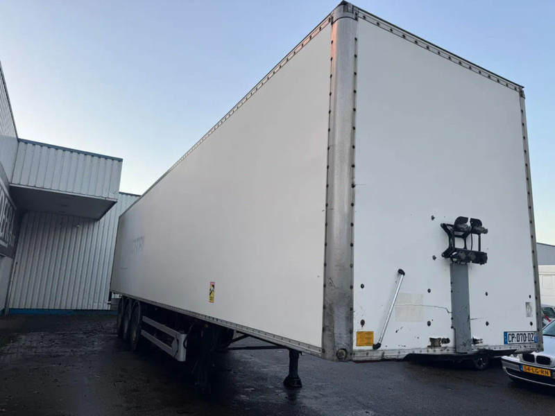 Fruehauf 3 Axle SMB , Box Trailer, Spring Suspension - Semi-remorque fourgon: photos 5 Fruehauf 3 Axle SMB , Box Trailer, Spring Suspension - Semi-remorque fourgon: photos 5