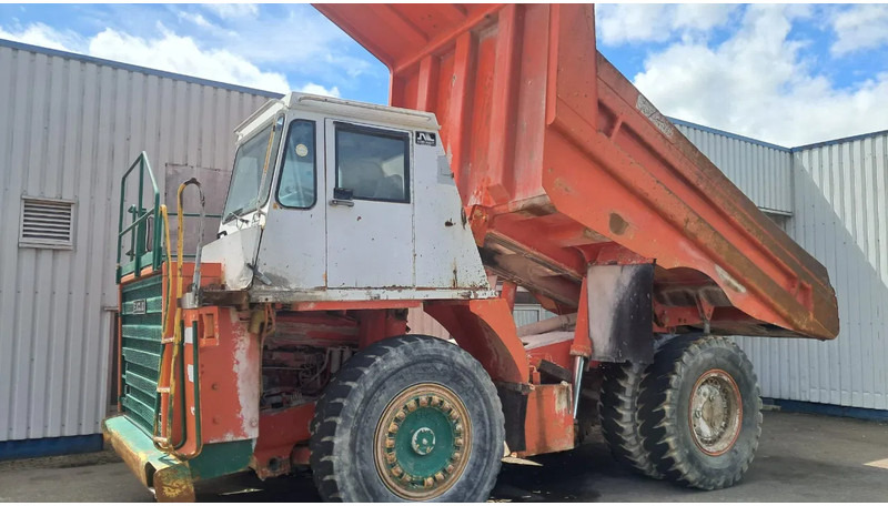Hitachi Euclid R40C - Tombereau rigide: photos 1 Hitachi Euclid R40C - Tombereau rigide: photos 1