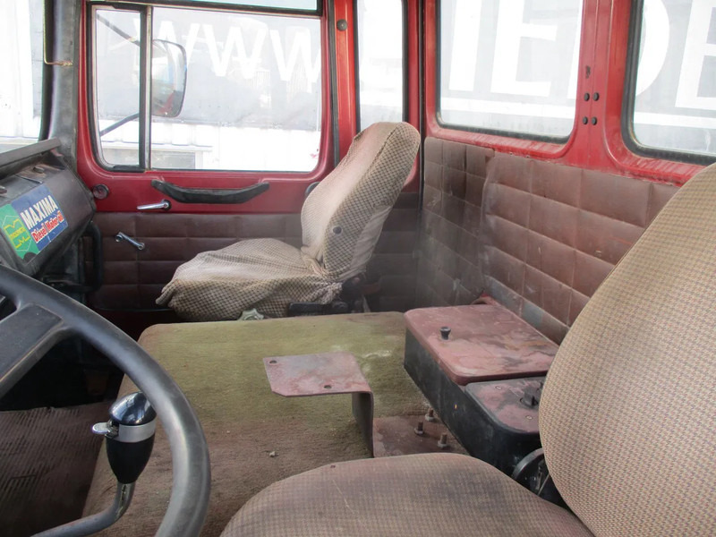 Châssis cabine MAN 16.220 , 4x4 , Manual Eaton , Spring suspension: photos 10