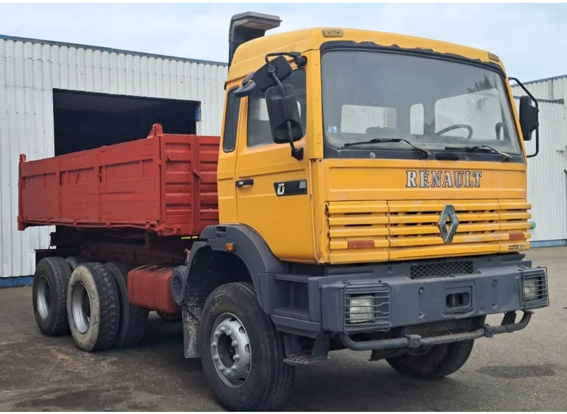 Renault G 300.26 , Manager , 6x4 , 3 Way-Tipper , Spring Suspension , Manual - Camion benne: photos 4 Renault G 300.26 , Manager , 6x4 , 3 Way-Tipper , Spring Suspension , Manual - Camion benne: photos 4