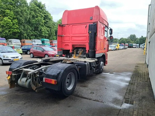 DAF XF 105 460 , Manual Gearbox , PTO , Tipper Hydraulics , Airco , Superspace Cab - Tracteur routier: photos 3 DAF XF 105 460 , Manual Gearbox , PTO , Tipper Hydraulics , Airco , Superspace Cab - Tracteur routier: photos 3