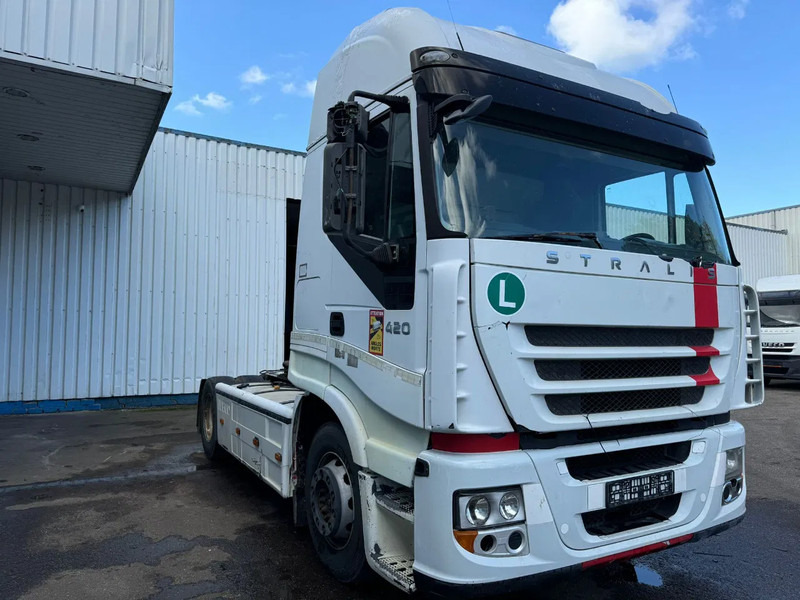 Iveco Stralis 420 Airco , Retarder , Active Space - Tracteur routier: photos 5 Iveco Stralis 420 Airco , Retarder , Active Space - Tracteur routier: photos 5