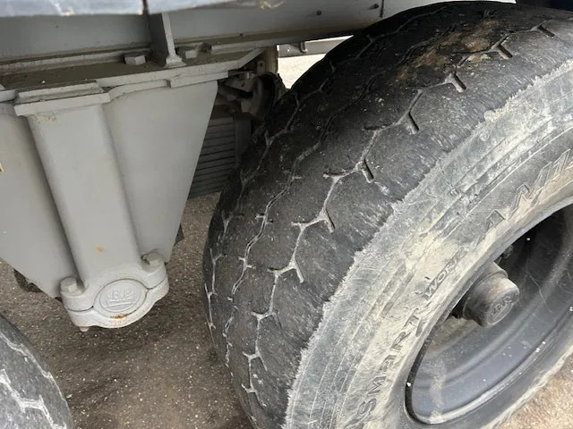 Semi-remorque benne Trax 2 Axle Steel Tipper , Spring Suspension , Drum Brakes: photos 11