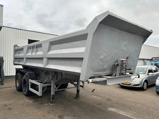 Trax 2 Axle Steel Tipper , Spring Suspension , Drum Brakes - Semi-remorque benne: photos 4 Trax 2 Axle Steel Tipper , Spring Suspension , Drum Brakes - Semi-remorque benne: photos 4