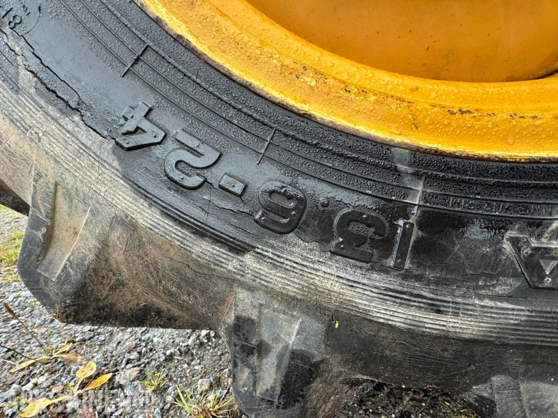 Tracteur agricole 1985 John Deere 1640 SYNCHRON - 4x4: photos 10