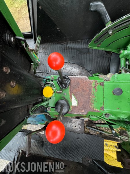 Tracteur agricole 1985 John Deere 1640 SYNCHRON - 4x4: photos 15