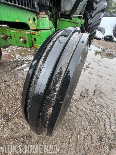 Tracteur agricole 1988 John Deere 1950 POWER SYNCHRON med toppstag og triangelfeste: photos 12