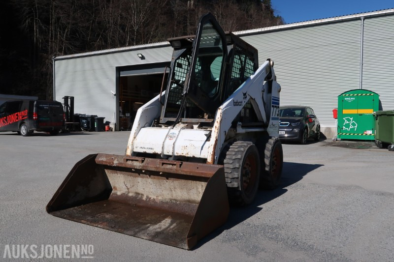 1997 Bobcat 773 Kompaktlaster / Mye utstyr / 1925 timer - Mini chargeuse: photos 2 1997 Bobcat 773 Kompaktlaster / Mye utstyr / 1925 timer - Mini chargeuse: photos 2