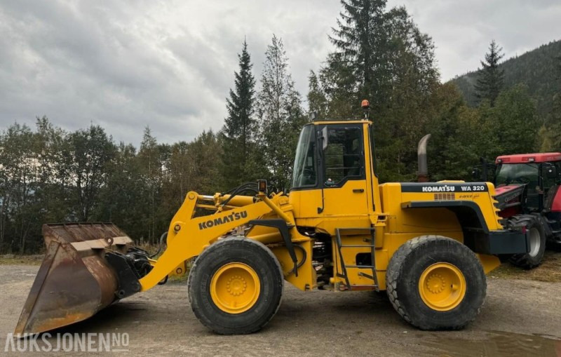 1998 Komatsu WA-320-3H Hjullaster - Chargeuse sur pneus: photos 3 1998 Komatsu WA-320-3H Hjullaster - Chargeuse sur pneus: photos 3
