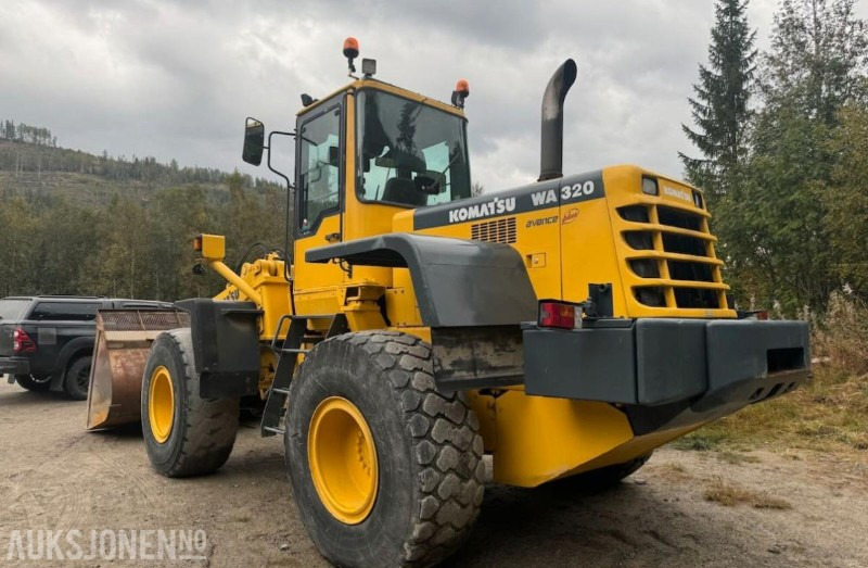 1998 Komatsu WA-320-3H Hjullaster - Chargeuse sur pneus: photos 4 1998 Komatsu WA-320-3H Hjullaster - Chargeuse sur pneus: photos 4