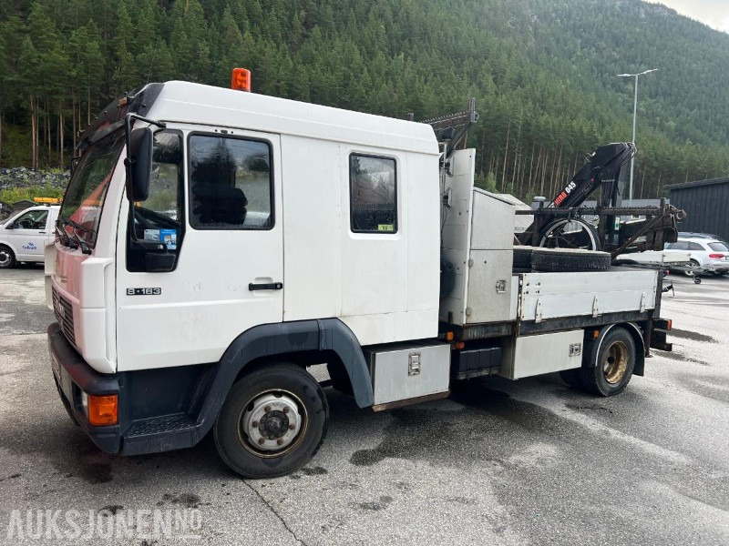 Camion grue 2000 MAN 8.163 Lk Linjebil med kran og god plass til mannskap og utstyr.: photos 1