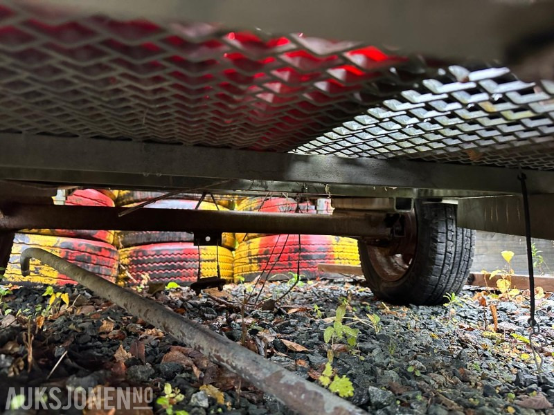 2000 Skilthenger - Matériel de chantier: photos 3 2000 Skilthenger - Matériel de chantier: photos 3