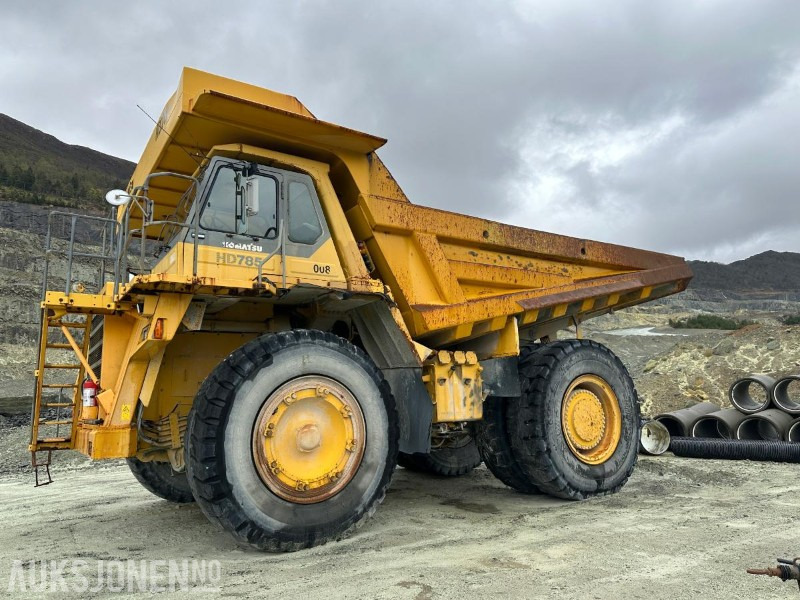 2001 Komatsu HD 785-5 Tipptruck - 91 tonns lastekapasitet - Registrert med sorte skilter - - Tombereau: photos 4 2001 Komatsu HD 785-5 Tipptruck - 91 tonns lastekapasitet - Registrert med sorte skilter - - Tombereau: photos 4