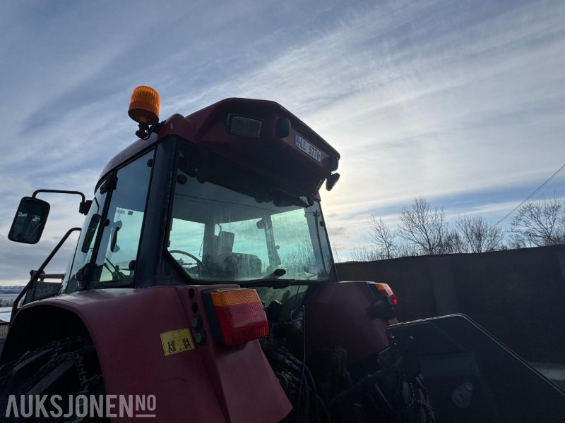 2002 CASE IH CS94A Traktor - Frontlaster - Skuff - Nye dekk - 5124T - Tracteur agricole: photos 5 2002 CASE IH CS94A Traktor - Frontlaster - Skuff - Nye dekk - 5124T - Tracteur agricole: photos 5