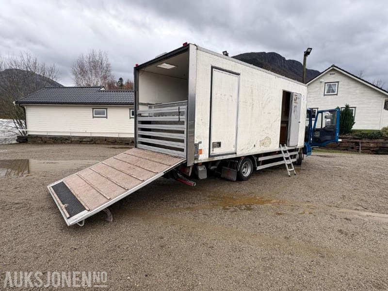 2004 Iveco Eurocargo hestebil - Camion bétaillère: photos 3 2004 Iveco Eurocargo hestebil - Camion bétaillère: photos 3