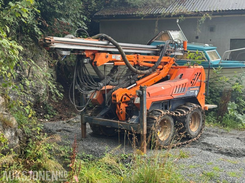 2005 Tamrock Commando 120 Borerigg - Slagtimer: 5481 - Foreuse: photos 1 2005 Tamrock Commando 120 Borerigg - Slagtimer: 5481 - Foreuse: photos 1