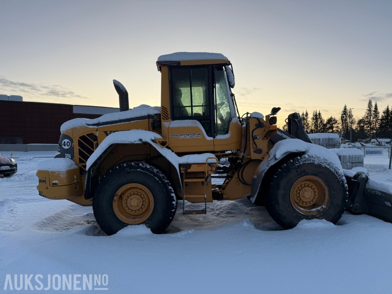 2008 Volvo L90F Rep.Objekt - Motorhavari - 14977t - Chargeuse sur pneus: photos 3 2008 Volvo L90F Rep.Objekt - Motorhavari - 14977t - Chargeuse sur pneus: photos 3