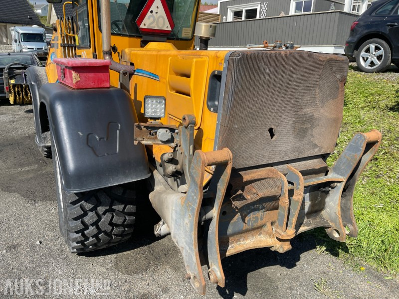 2008 Wille 855C-C44 med snøskuffe og skjær - Chargeuse sur pneus: photos 3 2008 Wille 855C-C44 med snøskuffe og skjær - Chargeuse sur pneus: photos 3