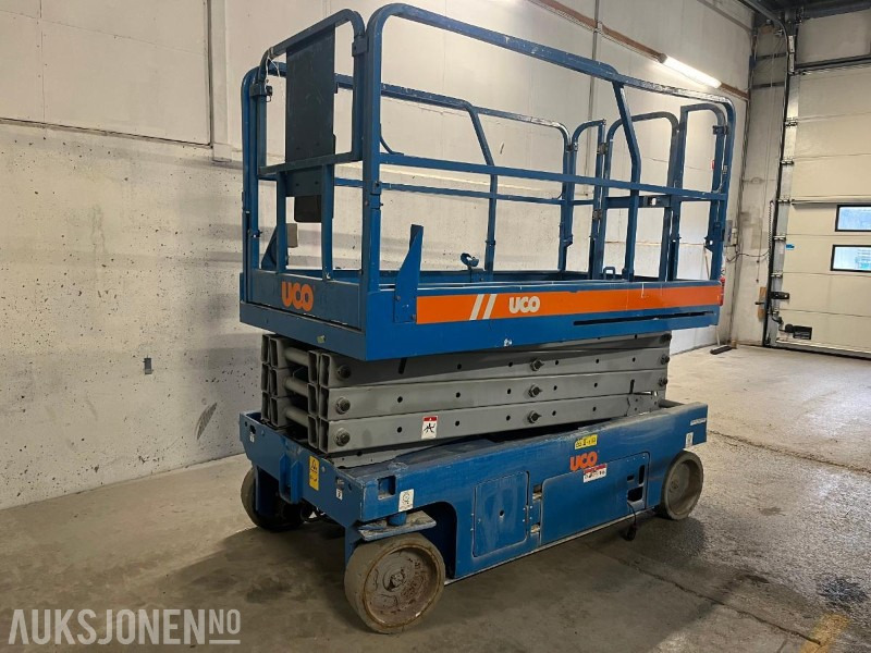 2010 Genie GS 2646 sakselift - batteri - 9,92 m - 285 timer - Nacelle: photos 1 2010 Genie GS 2646 sakselift - batteri - 9,92 m - 285 timer - Nacelle: photos 1