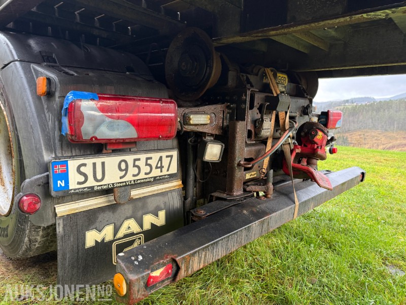 2010 MAN TGS 28.540 krokbil / krokløftbil - maskinflak - krokkasse - 2 stk krokcontainere - Camion ampliroll: photos 5 2010 MAN TGS 28.540 krokbil / krokløftbil - maskinflak - krokkasse - 2 stk krokcontainere - Camion ampliroll: photos 5
