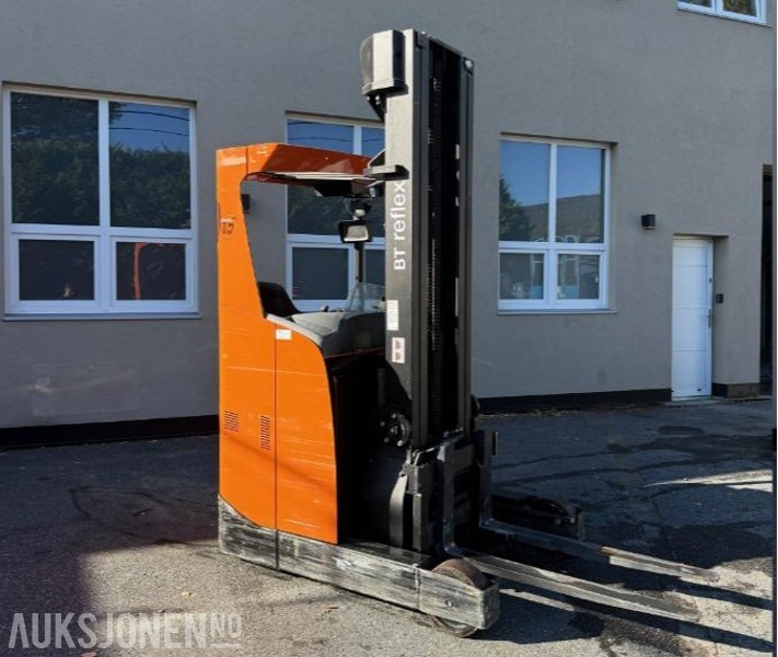 2011 Skyvemasttruck - Toyota BT RRE - Nacelle: photos 1 2011 Skyvemasttruck - Toyota BT RRE - Nacelle: photos 1