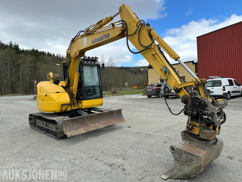 2012 Komatsu PC78US-8 - 7819 Timer - Pelle: photos 1 2012 Komatsu PC78US-8 - 7819 Timer - Pelle: photos 1