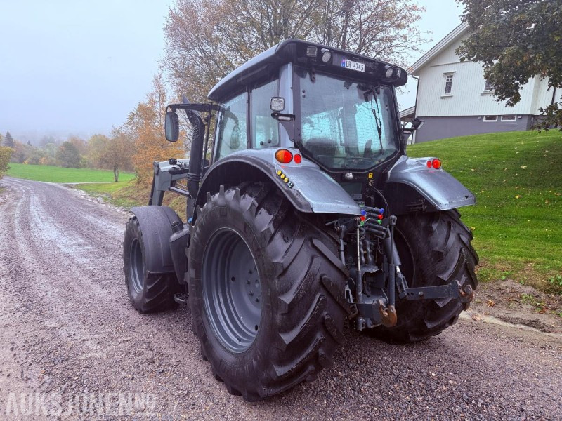 2013 Valtra N143 Direct med fronthydraulikk og kraftuttak(PTO) - Nylig EU godkjent - Tracteur agricole: photos 4 2013 Valtra N143 Direct med fronthydraulikk og kraftuttak(PTO) - Nylig EU godkjent - Tracteur agricole: photos 4