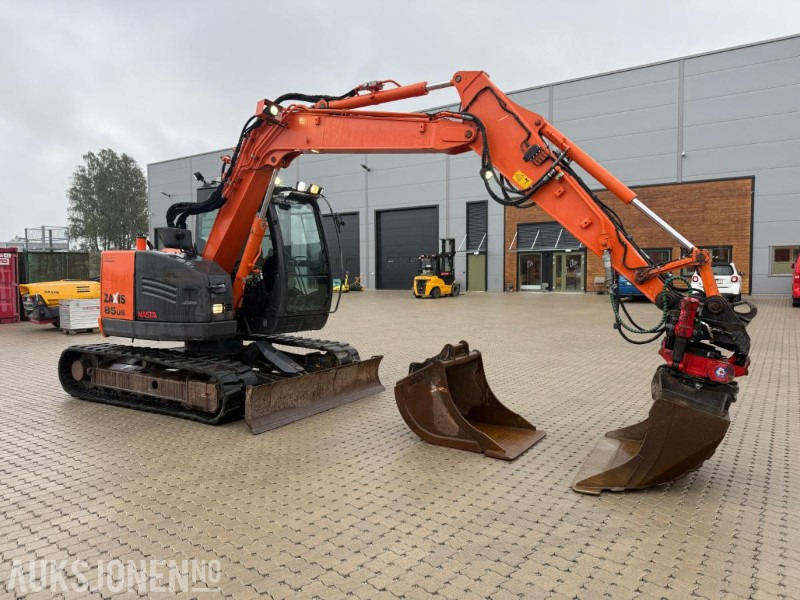 2014 Hitachi Zaxis 85US BELTEGRAVER SERVICEAVTALE ROTOTILT SENTRALSMØRING 2 SKUFFER. - Pelle: photos 2 2014 Hitachi Zaxis 85US BELTEGRAVER SERVICEAVTALE ROTOTILT SENTRALSMØRING 2 SKUFFER. - Pelle: photos 2