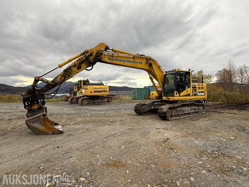 2014 Komatsu Hb 215-2 Gravemaskin - Leica GPS - Engcon Tilt - 7035T - Pelle: photos 1 2014 Komatsu Hb 215-2 Gravemaskin - Leica GPS - Engcon Tilt - 7035T - Pelle: photos 1