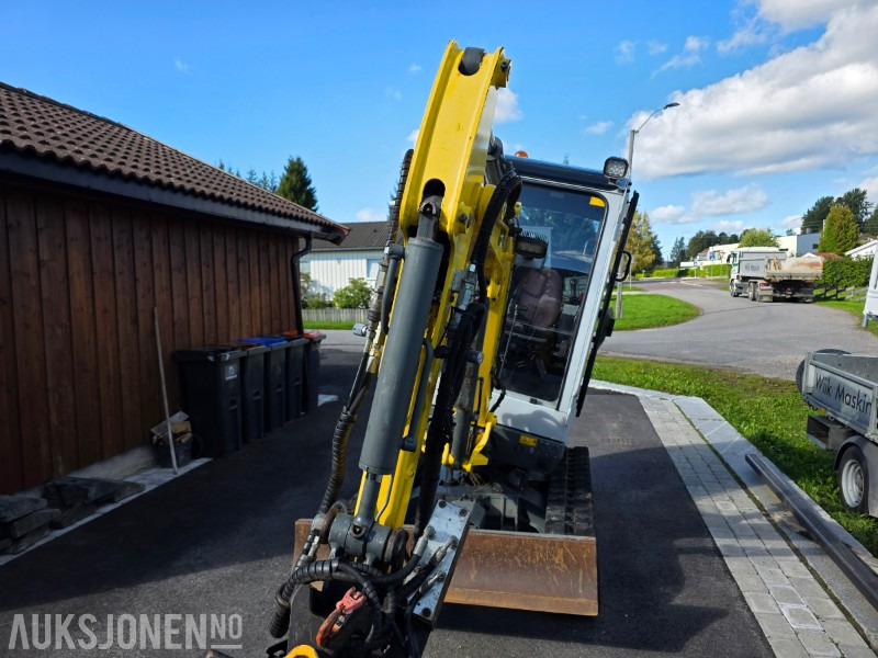 2014 Wacker neuson ET24 minigraver - Tiltrotator - 3 skuffer - Mini pelle: photos 3 2014 Wacker neuson ET24 minigraver - Tiltrotator - 3 skuffer - Mini pelle: photos 3