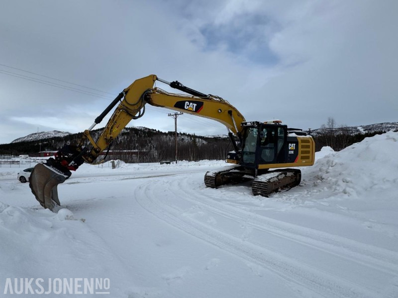 2015 Cat 320EL - Tiltrotator - Skuff - GPS - 5593T - Pelle: photos 1 2015 Cat 320EL - Tiltrotator - Skuff - GPS - 5593T - Pelle: photos 1