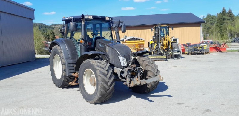 2015 Valtra N163 - Tracteur agricole: photos 2 2015 Valtra N163 - Tracteur agricole: photos 2