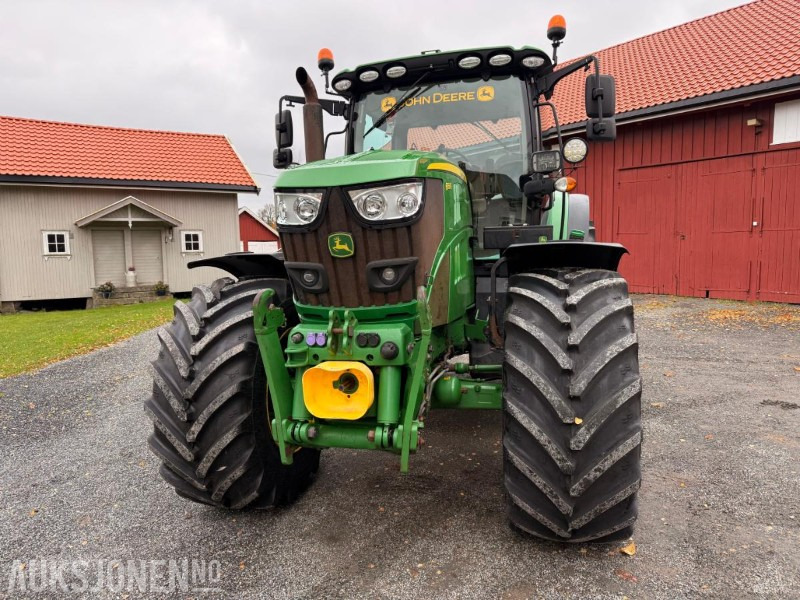 2016 John Deere 6155R– 6745 t – Storservice + nye deler – Pen og velholdt traktor! - Tracteur agricole: photos 4 2016 John Deere 6155R– 6745 t – Storservice + nye deler – Pen og velholdt traktor! - Tracteur agricole: photos 4