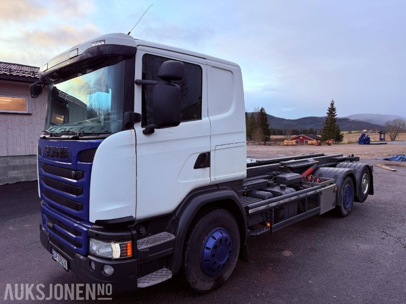 2016 Scania G450 EURO 6 444933 km - Styrbar boggi og Webasto - Camion ampliroll: photos 1 2016 Scania G450 EURO 6 444933 km - Styrbar boggi og Webasto - Camion ampliroll: photos 1