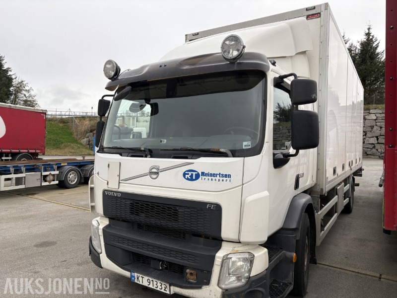 2016 VOLVO FE 320 4X2. SKAPBIL. EU-GODKJENT 05.25. FULL SIDEÅPNING. ZEPRO LØFTELEM. EURO6. REPOBJEKT - Camion fourgon: photos 1 2016 VOLVO FE 320 4X2. SKAPBIL. EU-GODKJENT 05.25. FULL SIDEÅPNING. ZEPRO LØFTELEM. EURO6. REPOBJEKT - Camion fourgon: photos 1