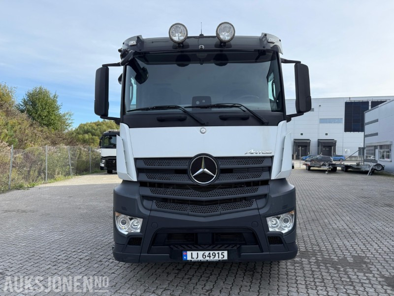 2017 Mercedes-Benz 2545L Antos skapbil med kjøling, multiratt, cruise, kjettinger, baklem, fjernkontroll - Camion fourgon: photos 2 2017 Mercedes-Benz 2545L Antos skapbil med kjøling, multiratt, cruise, kjettinger, baklem, fjernkontroll - Camion fourgon: photos 2