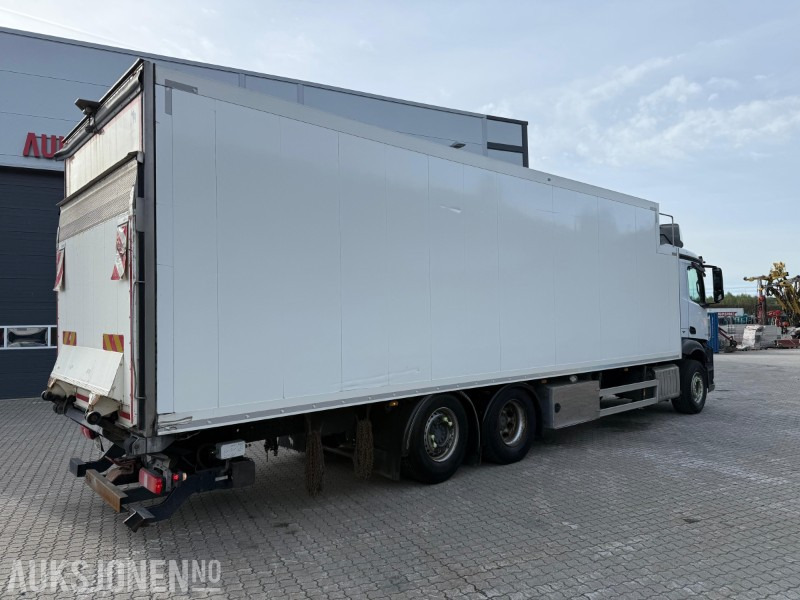 2017 Mercedes-Benz 2545L Antos skapbil med kjøling, multiratt, cruise, kjettinger, baklem, fjernkontroll - Camion fourgon: photos 5 2017 Mercedes-Benz 2545L Antos skapbil med kjøling, multiratt, cruise, kjettinger, baklem, fjernkontroll - Camion fourgon: photos 5