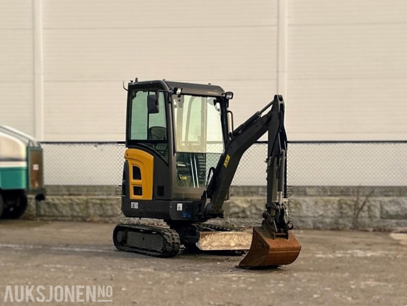 2017 VOLVO EC18D MINIGRAVER 1790 KG SMP GRAVESKUFFE 2358 TIMER - Mini pelle: photos 2 2017 VOLVO EC18D MINIGRAVER 1790 KG SMP GRAVESKUFFE 2358 TIMER - Mini pelle: photos 2