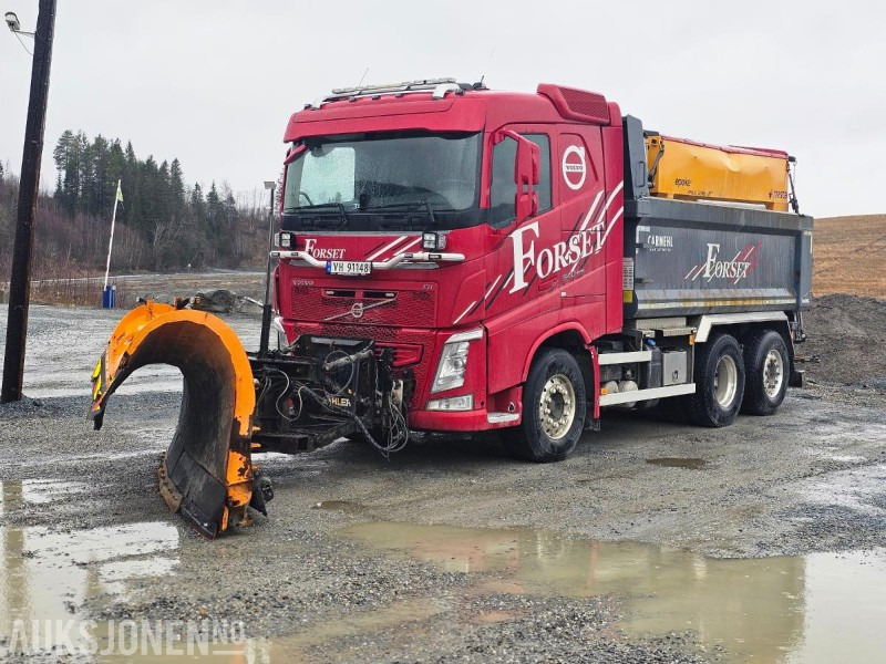 2017 Volvo FH 540 Tippbil med full brøytehydraulikk og planvibrator -Nye dekk for sesong(!!) - Camion benne: photos 1 2017 Volvo FH 540 Tippbil med full brøytehydraulikk og planvibrator -Nye dekk for sesong(!!) - Camion benne: photos 1