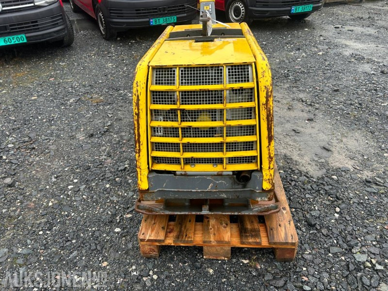 2018 Wacker Neuson Dpu 80 vibroplate - Compacteur: photos 2 2018 Wacker Neuson Dpu 80 vibroplate - Compacteur: photos 2