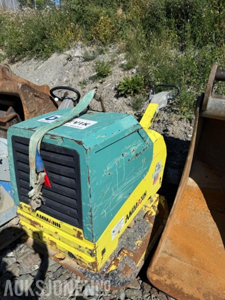 2019 AMMANN APH 110-95 vibroplate / 830kg - Compacteur: photos 1 2019 AMMANN APH 110-95 vibroplate / 830kg - Compacteur: photos 1