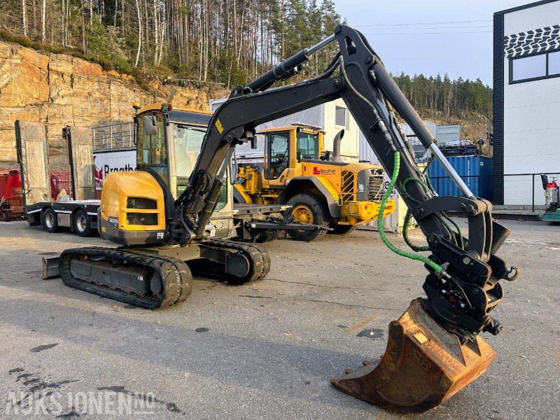 2019 VOLVO ECR50D MINIGRAVER 5 TONN STEELWRIST TILTROTATOR S40 1945 TIMER - Mini pelle: photos 2 2019 VOLVO ECR50D MINIGRAVER 5 TONN STEELWRIST TILTROTATOR S40 1945 TIMER - Mini pelle: photos 2
