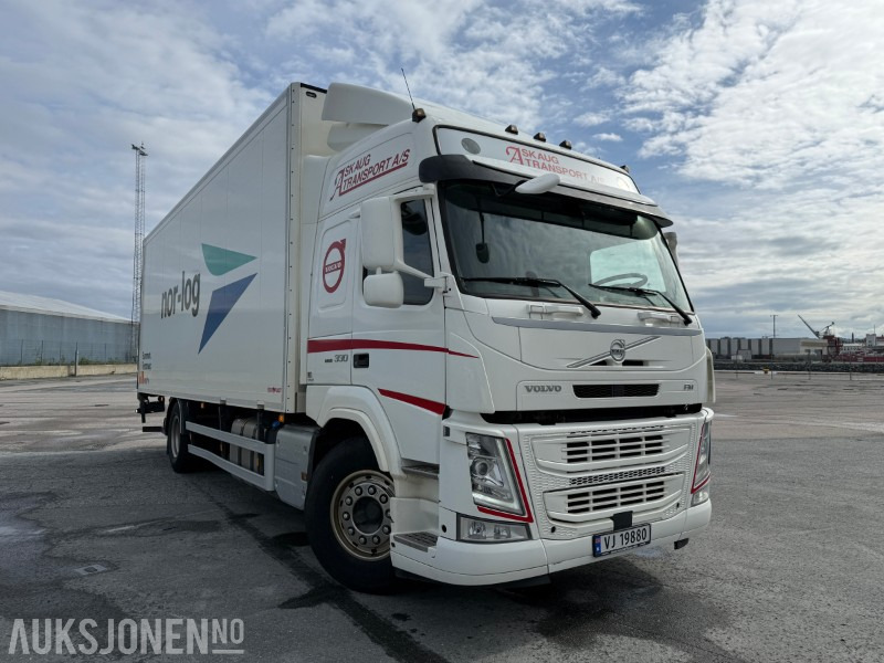 2020 Volvo FM330 4x2 skapbil med 2-soners kjøl/frys - Camion fourgon: photos 2 2020 Volvo FM330 4x2 skapbil med 2-soners kjøl/frys - Camion fourgon: photos 2