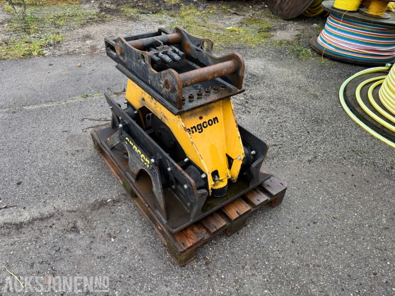2021 Engcon PP3200 Vibroplate for gravemaskin med OQ60 feste - Compacteur: photos 2 2021 Engcon PP3200 Vibroplate for gravemaskin med OQ60 feste - Compacteur: photos 2