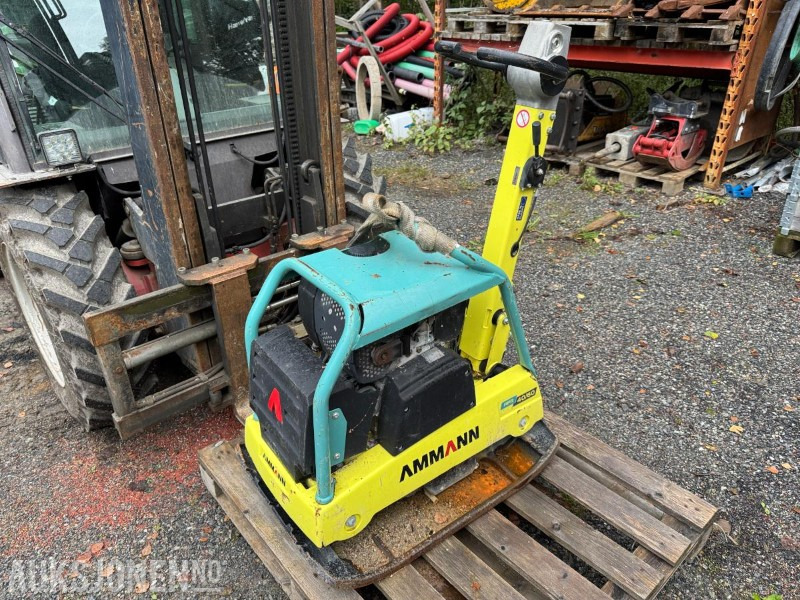 2022 AMMANN APR 40/60 HA vibroplate / 284kg - Compacteur: photos 1 2022 AMMANN APR 40/60 HA vibroplate / 284kg - Compacteur: photos 1