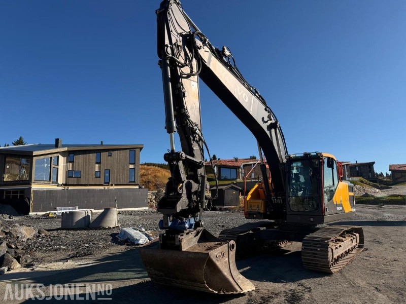 2022 Volvo EC220EL BELTEGRAVER ROTOTILT SERVICEHISTORIKK - Pelle: photos 3 2022 Volvo EC220EL BELTEGRAVER ROTOTILT SERVICEHISTORIKK - Pelle: photos 3