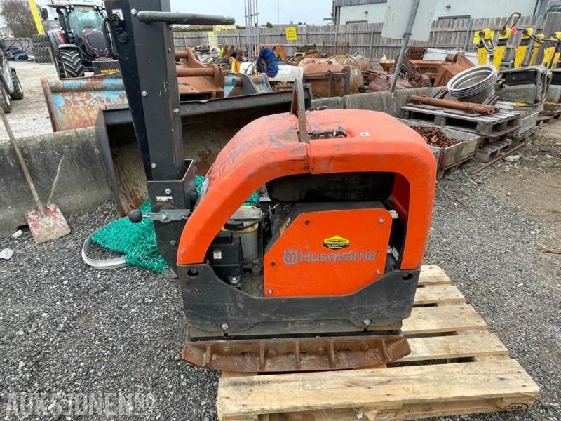 2023 Husqvarna LG 504 Vibroplate - Diesel - 470 kg. - 138 timer. - Compacteur: photos 2 2023 Husqvarna LG 504 Vibroplate - Diesel - 470 kg. - 138 timer. - Compacteur: photos 2