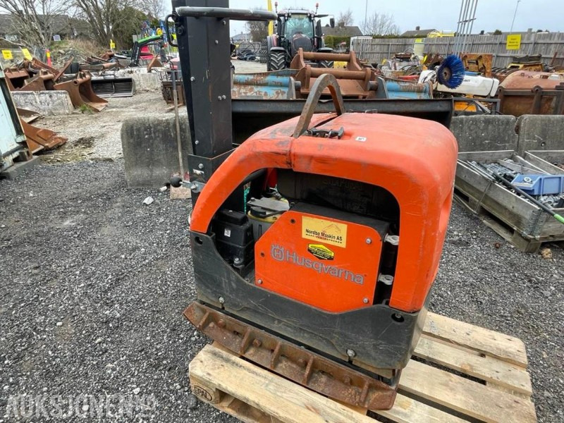 2023 Husqvarna LG 504 Vibroplate - Diesel - 470 kg. - 138 timer. - Compacteur: photos 1 2023 Husqvarna LG 504 Vibroplate - Diesel - 470 kg. - 138 timer. - Compacteur: photos 1